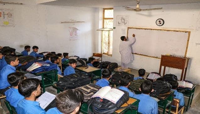 A lecture in progress in a classroom